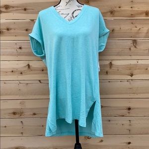Z by Zobha V-Neck Top NWT